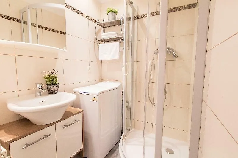 Hotel Checkvienna Wilhelmstrasse 4*, Vienna Austria